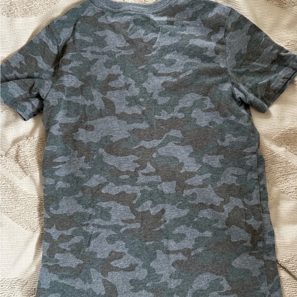 Boys Size Medium lot of tops shirts kids 8-10 short sleeve long sleeve shorts - Picture 4 of 14